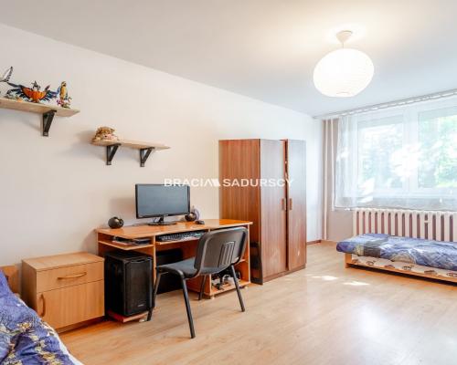 3 pok z osobną kuchnią ul.Stachiewicza.