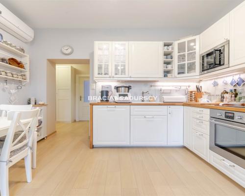 Bardzo ładne na os.Krakowiaków