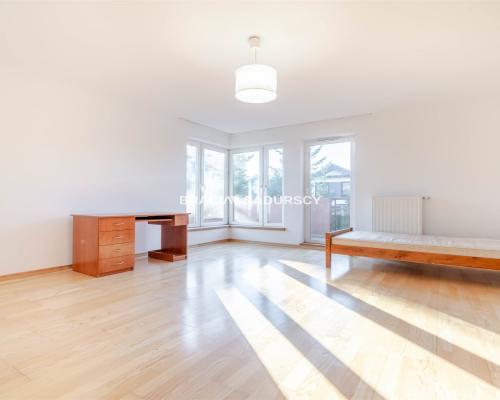 Bronowice/ 3-pok mieszkanie/3 balkony/m.naziemne/