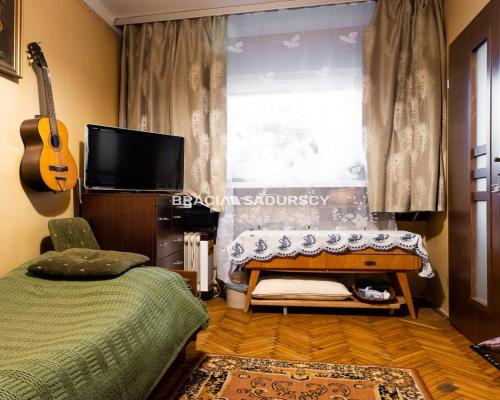 FUNKCJONALNE, NISKI PARTER, PRĄDNIK CZERWONY