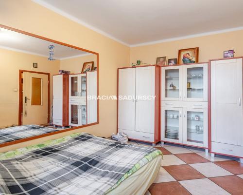 3 pok z osobną Kuchnią os. Wandy.