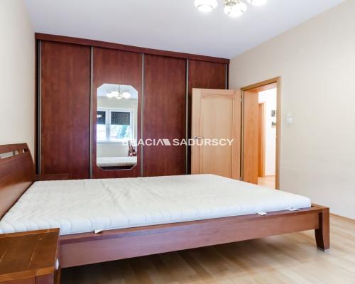 2 pok z ogródkiem ul. Kuźnicy Kołłątajowskiej