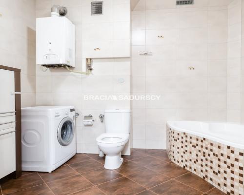 2 pok z ogródkiem ul. Kuźnicy Kołłątajowskiej