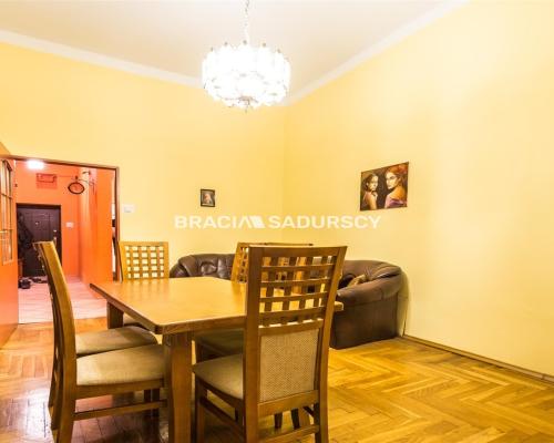 3 pok w samym centrum ul. Krowoderska