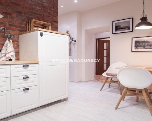 Sprzedam eleganckie,2-pok mieszkanie,Plac Nowy