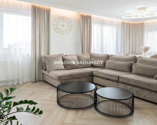 Wysoki standard/duży taras/2021/garaż/rejon Bonark