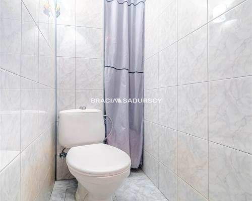 3niezalezne pokoje/2 balkony/2.piętro/do remontu