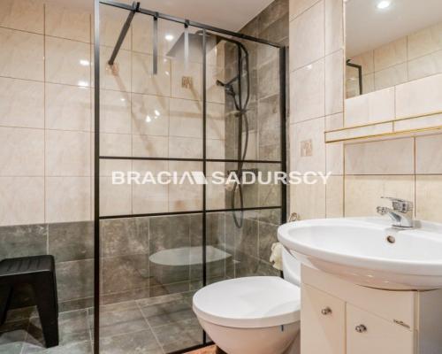 Przytulne 2 pok z osobną Kuchnią os. Oświecenia.