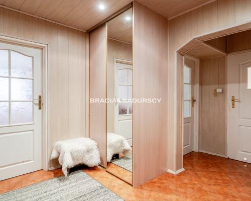 Przytulne 2 pok z osobną Kuchnią os. Oświecenia.