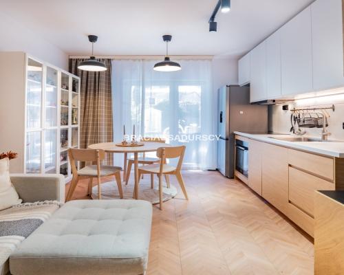 3-pok z ogródkiem/Wola Duchacka/2020/garaż