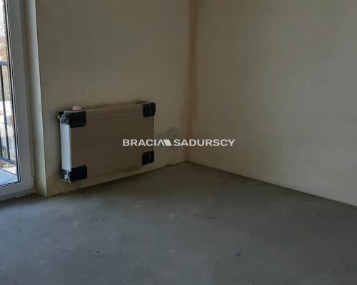 Dwupoziomowe mieszkanie, Wieliczka os. Klasno