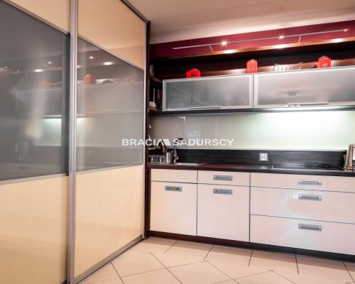 Mieszkanie gotowe do zamieszkania, Górka Narodowa