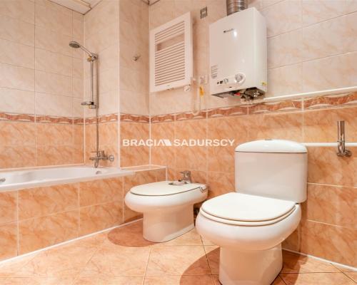 Mieszkanie w kamienicy 82 m2 stare miasto,poddasze