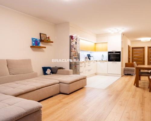 Komfortowe 3-pokojowe mieszkanie z 2 łazienkami!