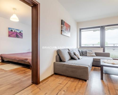 Lea Residence, 2 pokoje, 52 m², balkon z widokiem