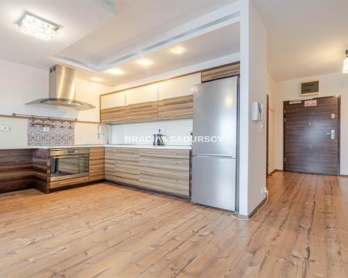 Lea Residence, 2 pokoje, 52 m², balkon z widokiem