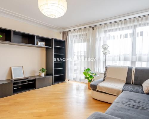 50m2 2pok+os kuchnia 2xbalkon kom.lok Ruczaj