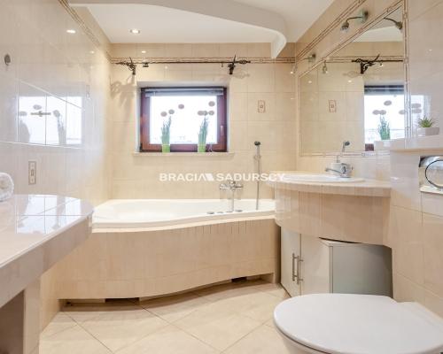 50m2 2pok+os kuchnia 2xbalkon kom.lok Ruczaj