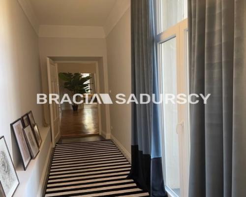 Wyjątkowy apartament w sercu Krakowa!