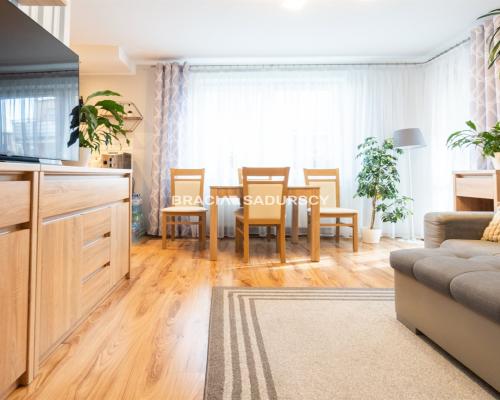 Twoje nowe mieszkanie w sercu Klinów!