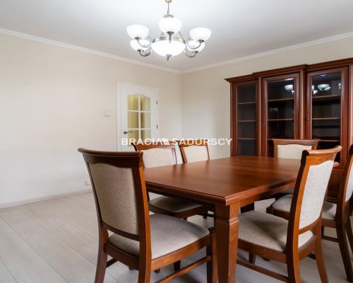 Grzegórzki-3 pok, oddzielna kuchnia