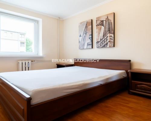 Grzegórzki-3 pok, oddzielna kuchnia