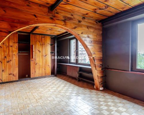 4 niezleżne pokoje / park-skwer / szkoła / MPK