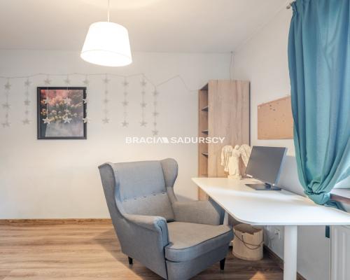 Wieliczka – dwupoziomowe mieszkanie 74 m²