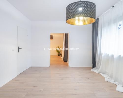 Bonowice, 2 pokoje mieszkanie lub gabinet