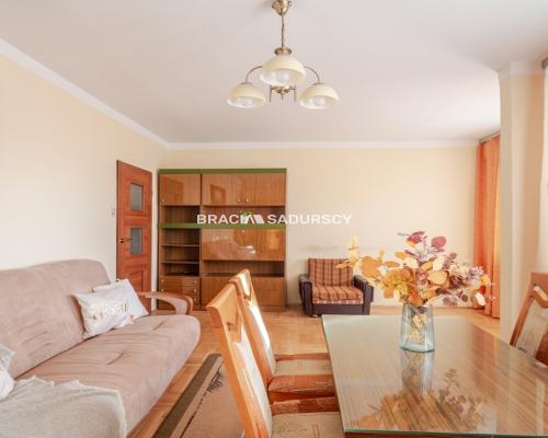 Czyżyny – 3 pokoje z balkonem i piwnicą