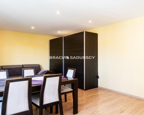 M-3 pok + kuchnia |54 M|piwnica|balkon| Kurdwanów