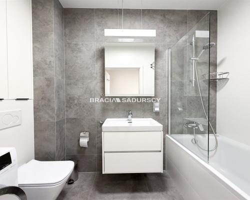 Apartament z klimatyzacją i 2 balkonami - od zaraz