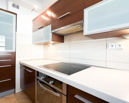 2 pok, duży balkon, osoba kuchnia, parking, tv ENG