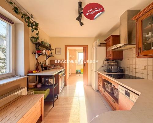 3-pok z garażem, balkon - dla rodziny