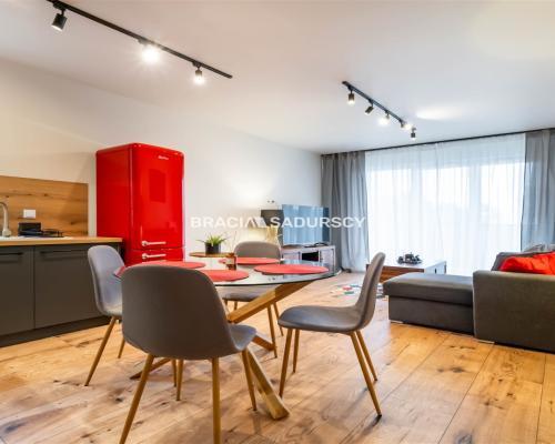 3 pokoje - Starego Dębu - 67m2