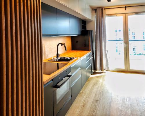 Nowoczesne mieszkanie z tarasem i garażem