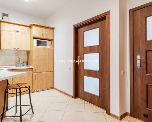 Krowodrza, Łobzów, Galla, 2 pokoje