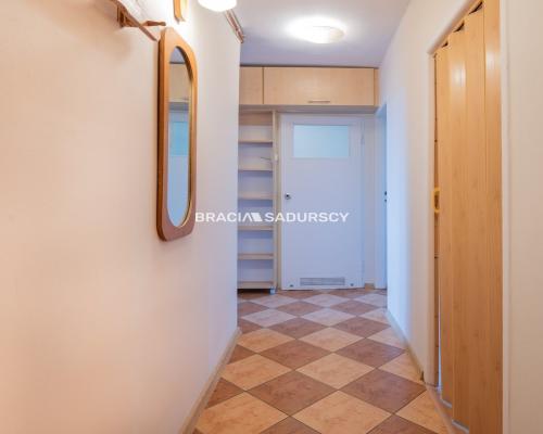 2 SYPIALNIE NOWA HUTA WANDA 44 M2 OSOBNA KUCHNIA