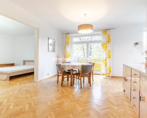 M-2 POK 51 M2 NOWA HUTA BALKON GARDEROBA PREMIUM