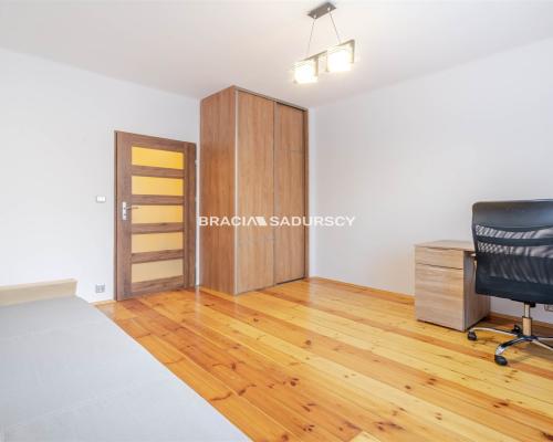 Do wynajęcia 2 pok. mieszkanie na os. Sportowym!