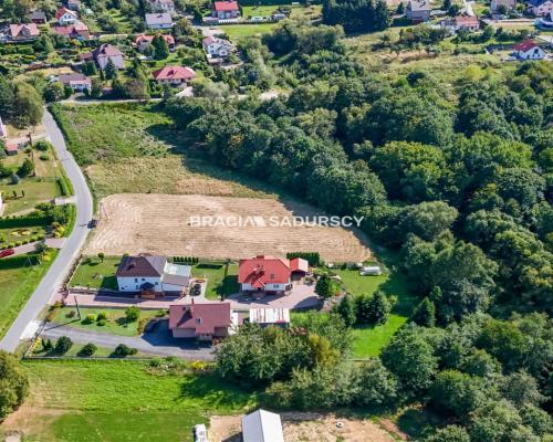 Światniki G. Z projektem i pozwoleniem. Z mediami.