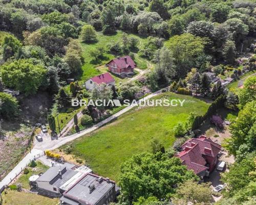 Działka przy ul. Poniedziałkowy Dół -Zwierzyniec