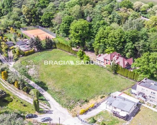 Działka przy ul. Poniedziałkowy Dół -Zwierzyniec