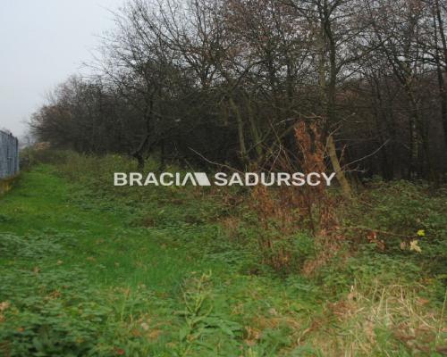 Do sprzedania nieruchomość o powierzchni ponad 1,7 ha  w miejscowości Libertów gm.Mogilany, Według aktualnego planu zagospodaro