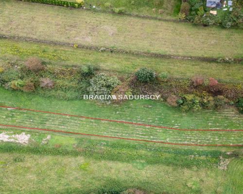 Piekary - 11 arów budowlano - rolna