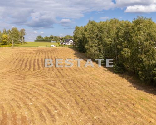 Sielski Azyl 1,47 ha w Lewniowej k. Gnojnika - Idealna Działka pod Dom Marzeń z Ogrodem i Widokami!  

 Jako agent nieruchomośc