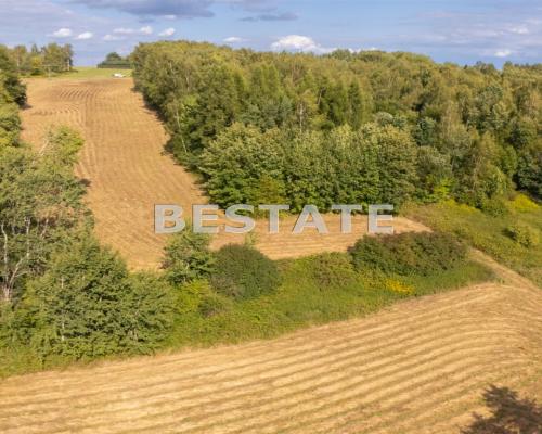 Sielski Azyl 1,47 ha w Lewniowej k. Gnojnika - Idealna Działka pod Dom Marzeń z Ogrodem i Widokami!  

 Jako agent nieruchomośc