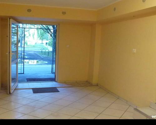 Sprzedam lokal użytkowy przy ul. Jemiołowej  we Wrocławiu.