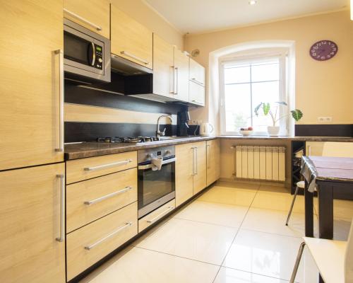 Dwupokojowe mieszkanie z ogródkiem blisko parku