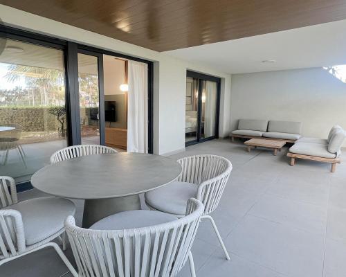 APARTAMENTY 50 METRÓW DO MORZA W PUNTA PRIMA